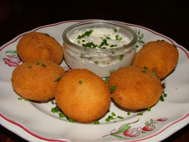 Potato Cheesecake with Créme Fraiche and Chives /starter/