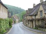 Castle Combe 02