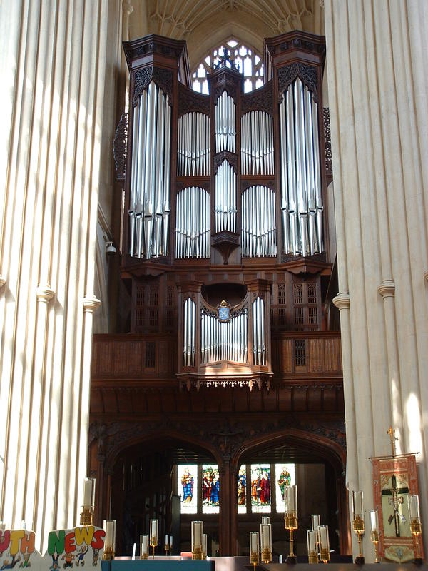 04 Bath Abbey.jpg