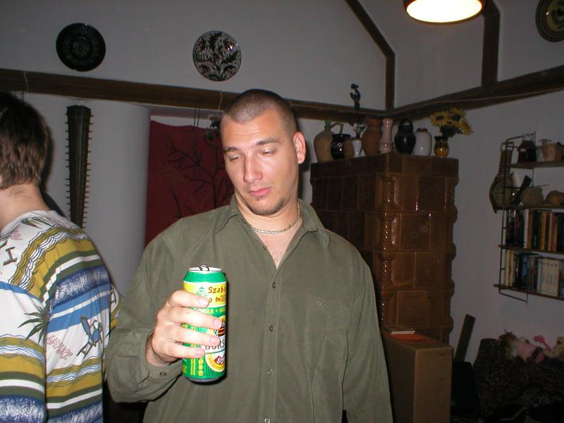 Sirk: Se híres emberek, se alkohol mentes sör, A$ is a régi! Minek vagyok én itt? Igyak, vagy ne igyak?