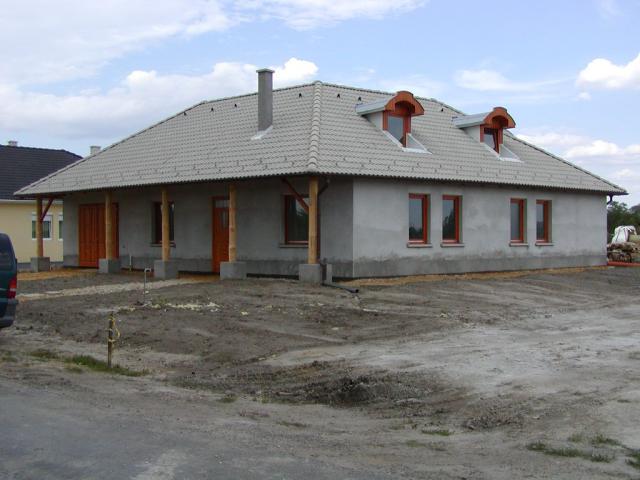 sarok julius