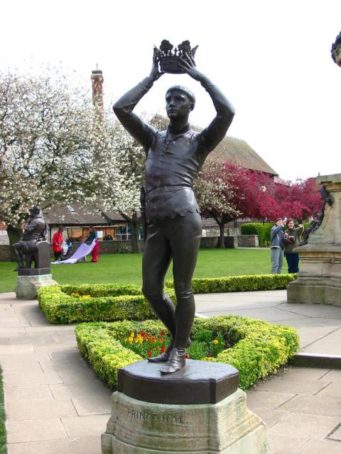 21 Prince Hal statue.jpg