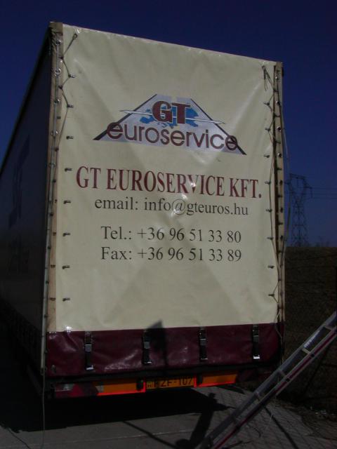 Hátulról
Heck